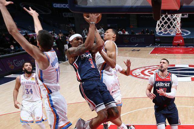 华体会-5连胜追平东部第10！双星发力奇才进入附加赛在望